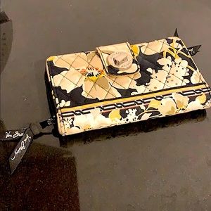 Vera Bradley wallet